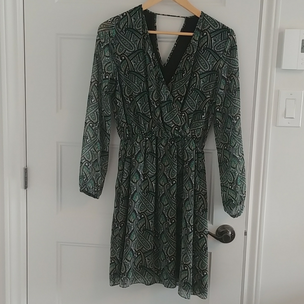 2 FOR 15$ Mango pailsey dress fit like small